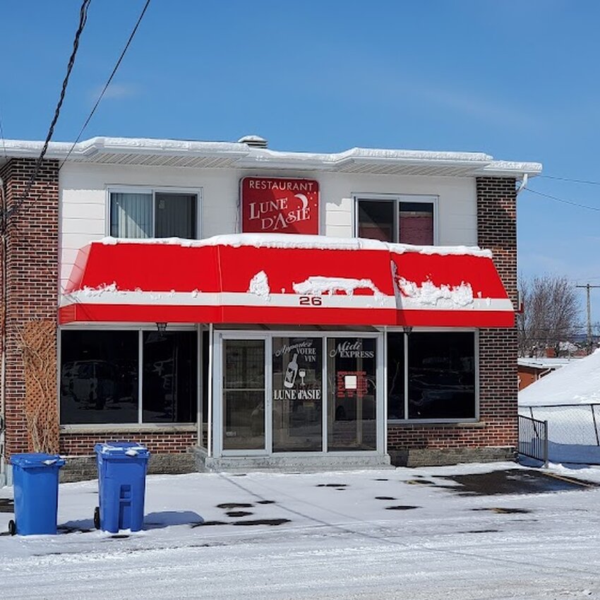 Restaurant Lune D'Asie Enr - Poutine, Bubble Tea, Asian, Tea Restaurants Near: J2G4E8