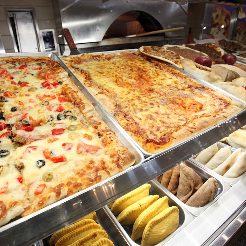 Chez Fourna - Casse-Croute/Snack Bars, Breakfast Restaurants Near: H3B4E8