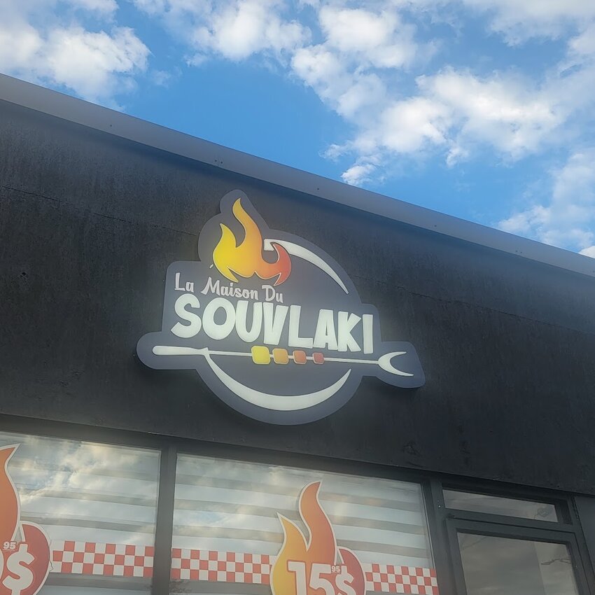 Maison du Souvlaki - Poutine, American Restaurants in Chambly