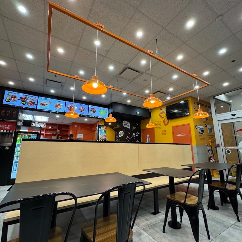 Monteiro Express - Poutine, Breakfast, Tea Restaurants in Montreal