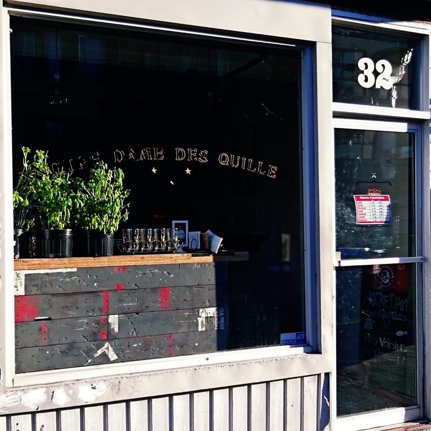 Notre Dame des Quilles - Pizza Restaurants Near: H2V4E4