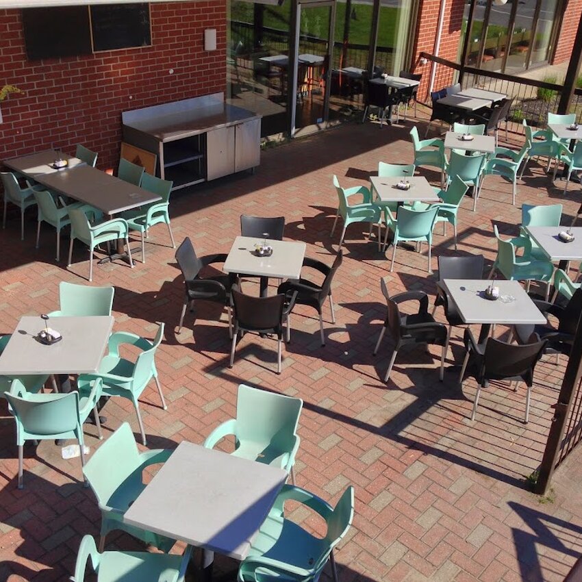 Stratos Pizzeria Restaurant