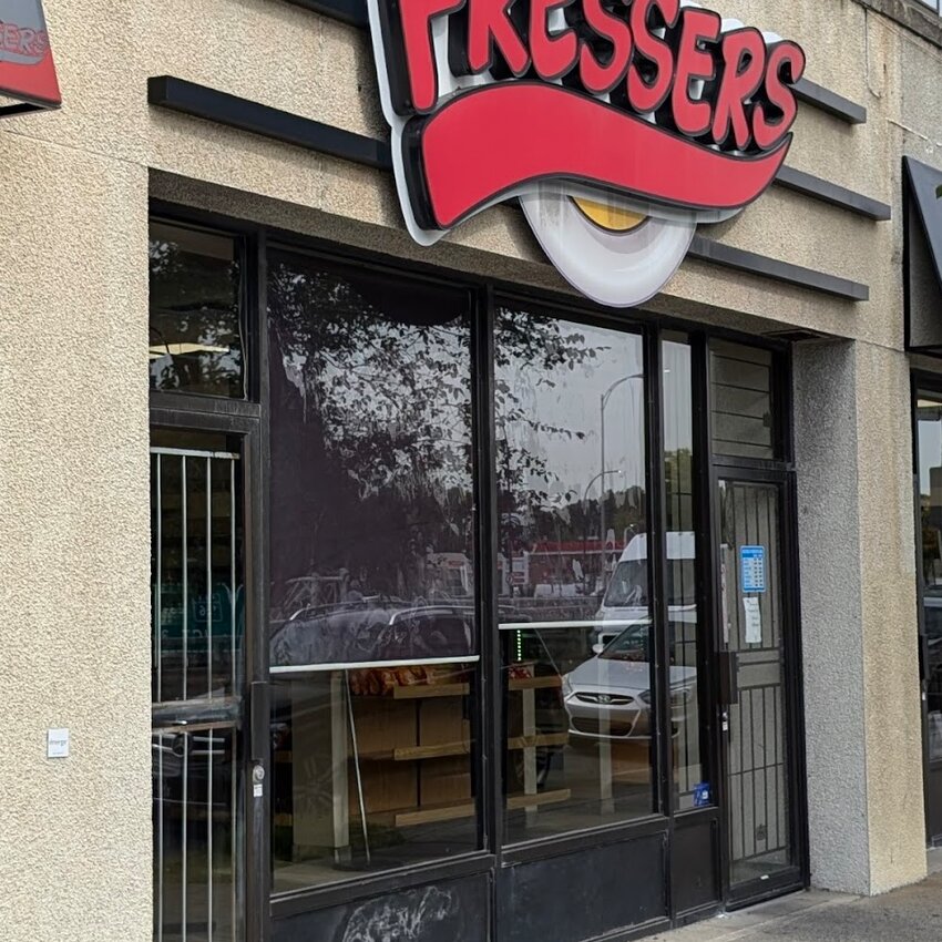 Fressers - Delis, American Restaurants in Montreal