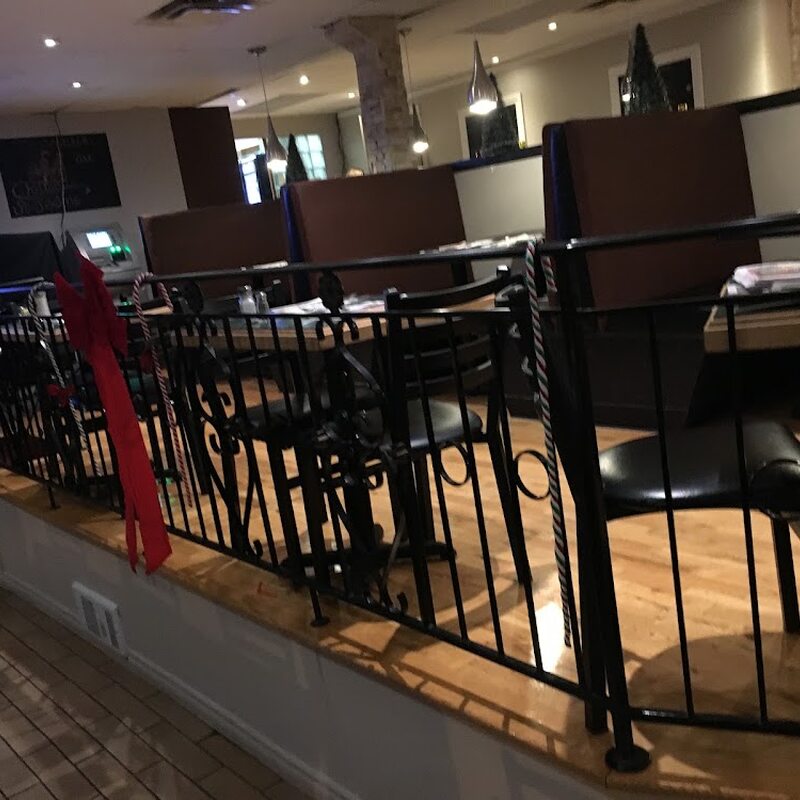 Ch&acirc;teau St-J&eacute;r&ocirc;me - Restaurants in Montreal