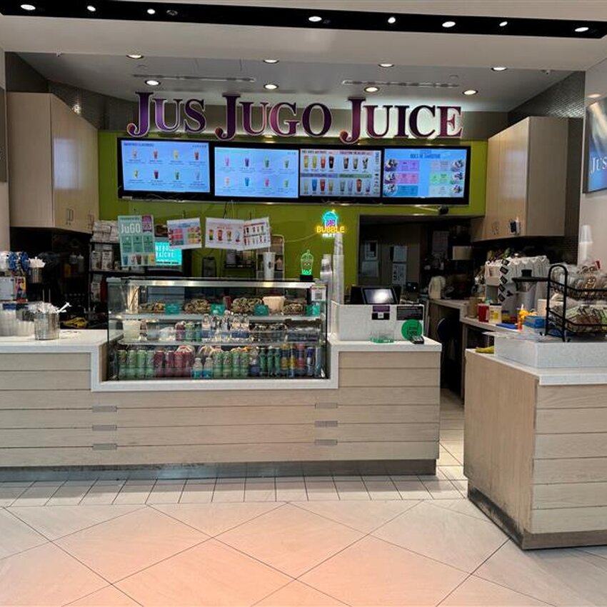 Jugo Juice -  Restaurants Near: J3V5K2