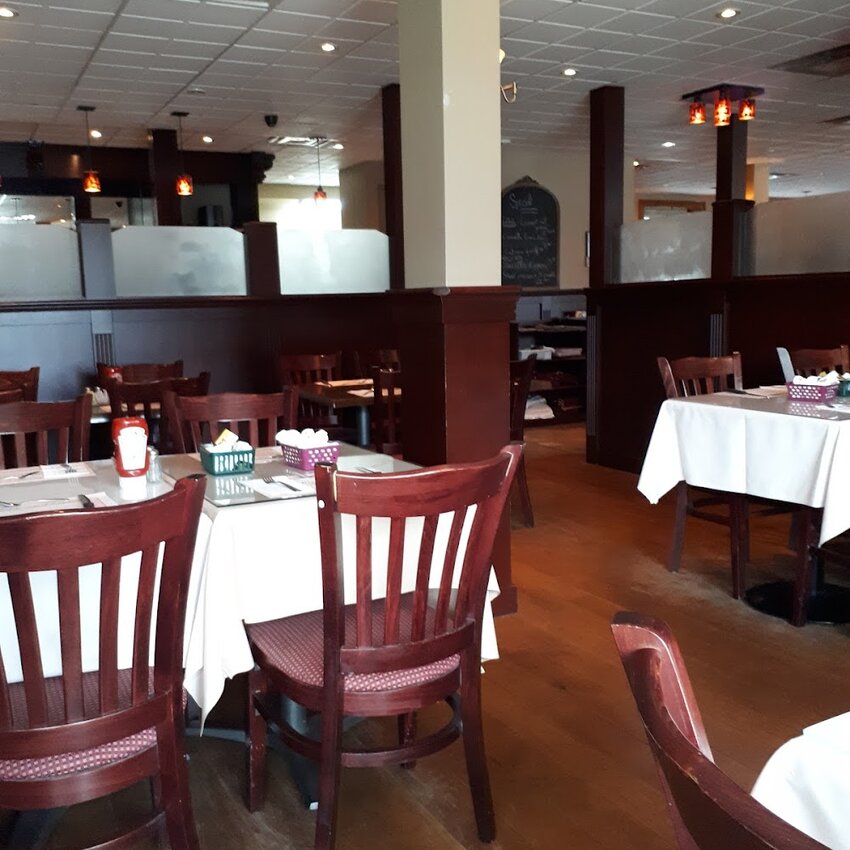 Resto Ch&acirc;teau St-C&eacute;saire - Restaurants pr&egrave;s de: J0L1T0