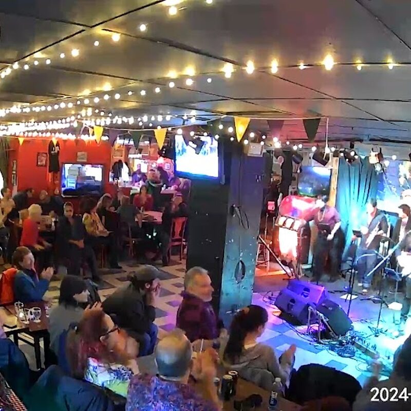 The Wheel Club - Restaurants de Montréal