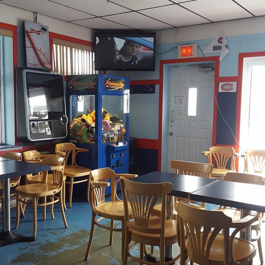 Bistro Douville Inc -  Restaurants Near: J2S7H5