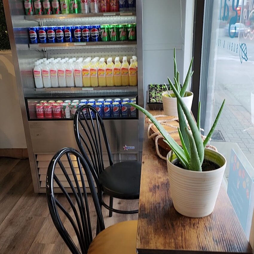 Ikigai sushi et poke - Soups Restaurants Near: H3N1B5