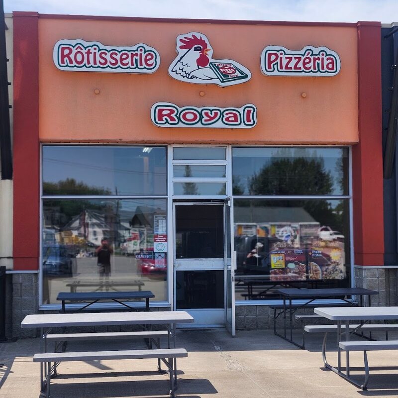 Rotisserie Pizzeria Royal - Steakhouses, Poutine Restaurants in Montreal