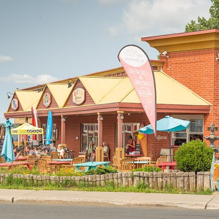 La Bamboche Cr&egrave;merie -  Restaurants Near: J3L0L6