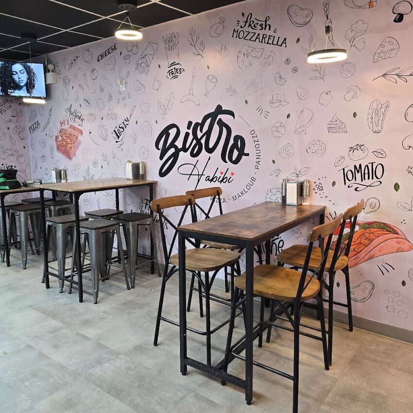 Bistro Habibi - Restaurants Plats &agrave; emporter, Commande en ligne pr&egrave;s de: G9A2C5