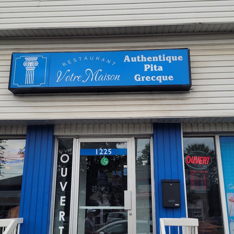 Restaurant Votre Maison - Bubble Tea, Poutine Restaurants in Montreal