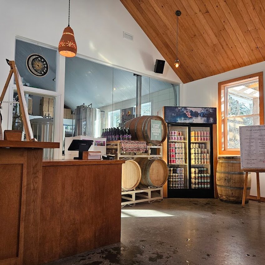 Ayawan - Brasserie Artisanale - Montreal Microbrewery / Brewpub Restaurants