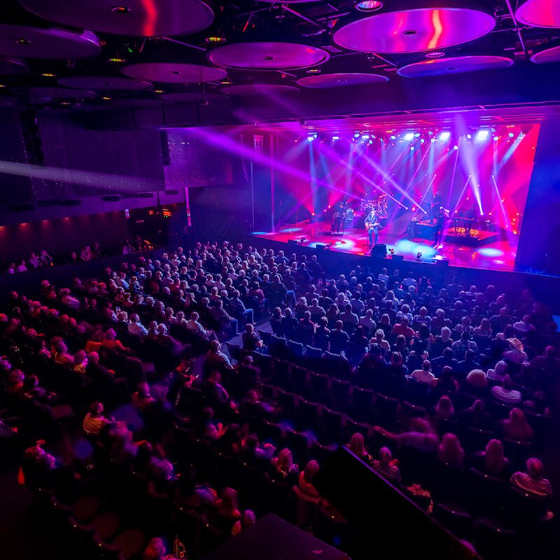 Cabaret du Casino - Live Entertainment / Shows Restaurants in Montreal