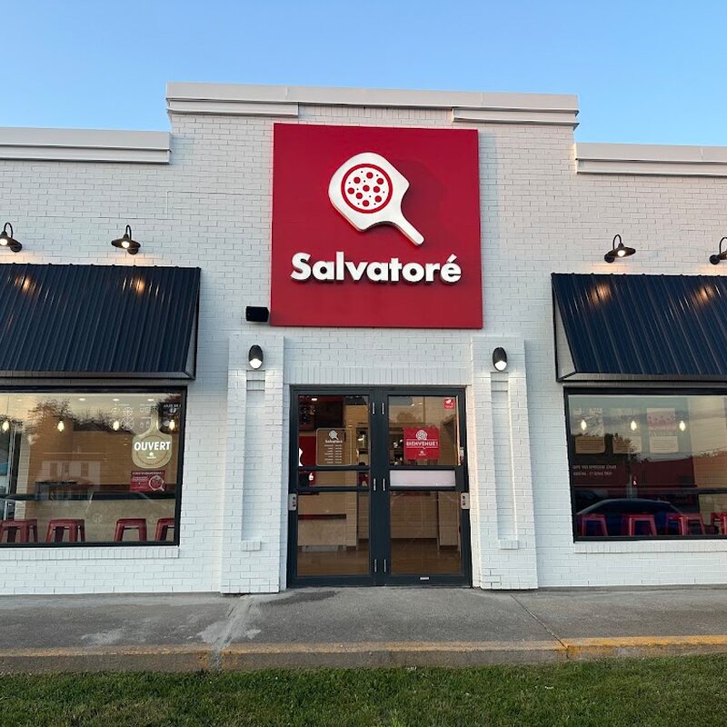 Pizza Salvatoré - Restaurants Commande en ligne de Sainte-Thérèse