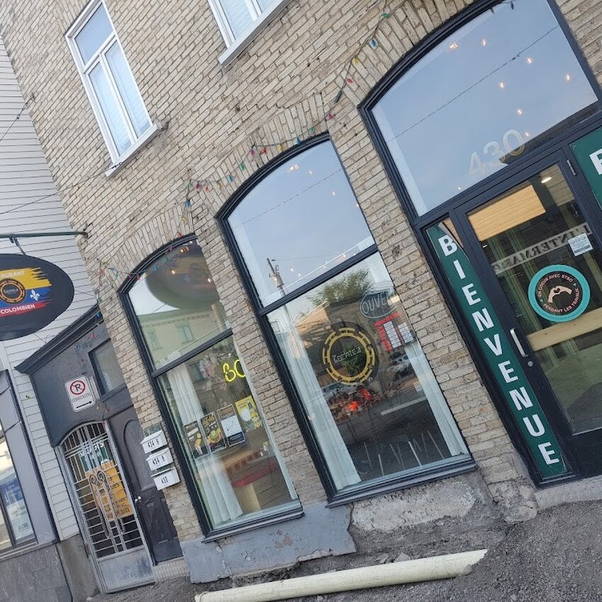 Bochica Caf&eacute; Bistro - Chic Restaurants in Montreal