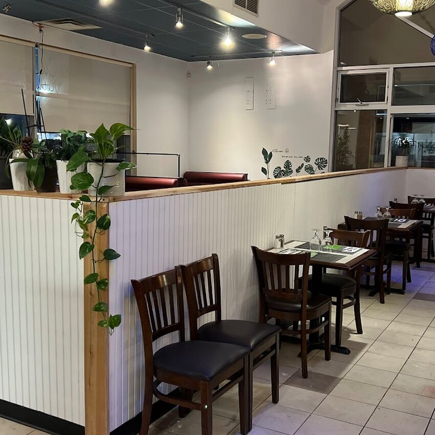 Delices Du Cambodge Restaurant