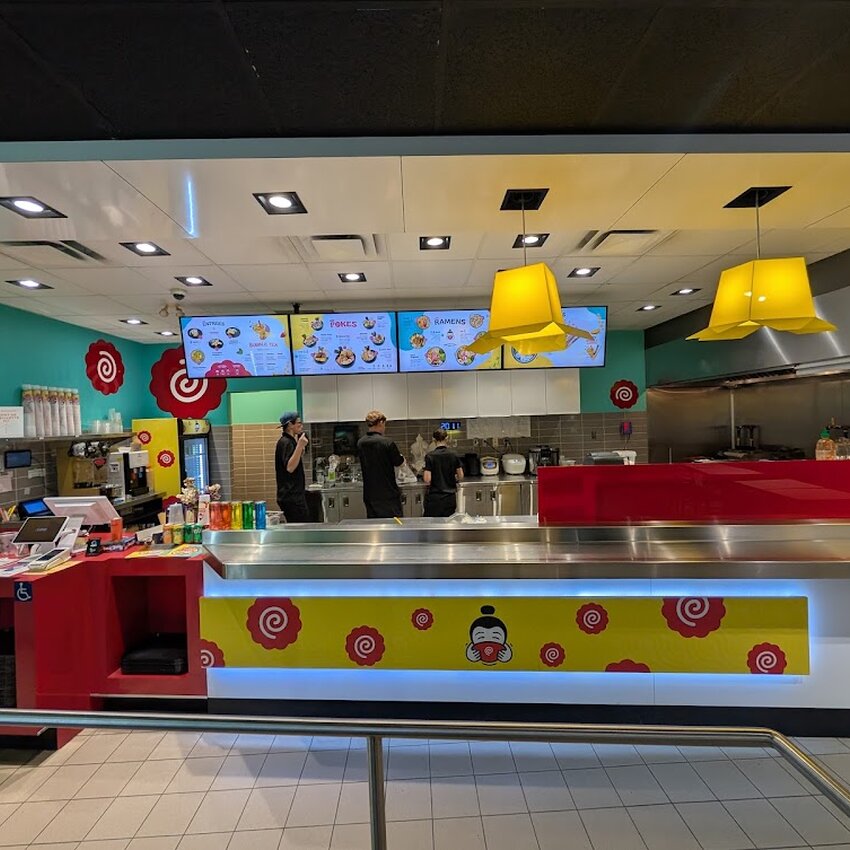 Poke et Ramen-Moi - Restaurants pr&egrave;s de: J6E3E2