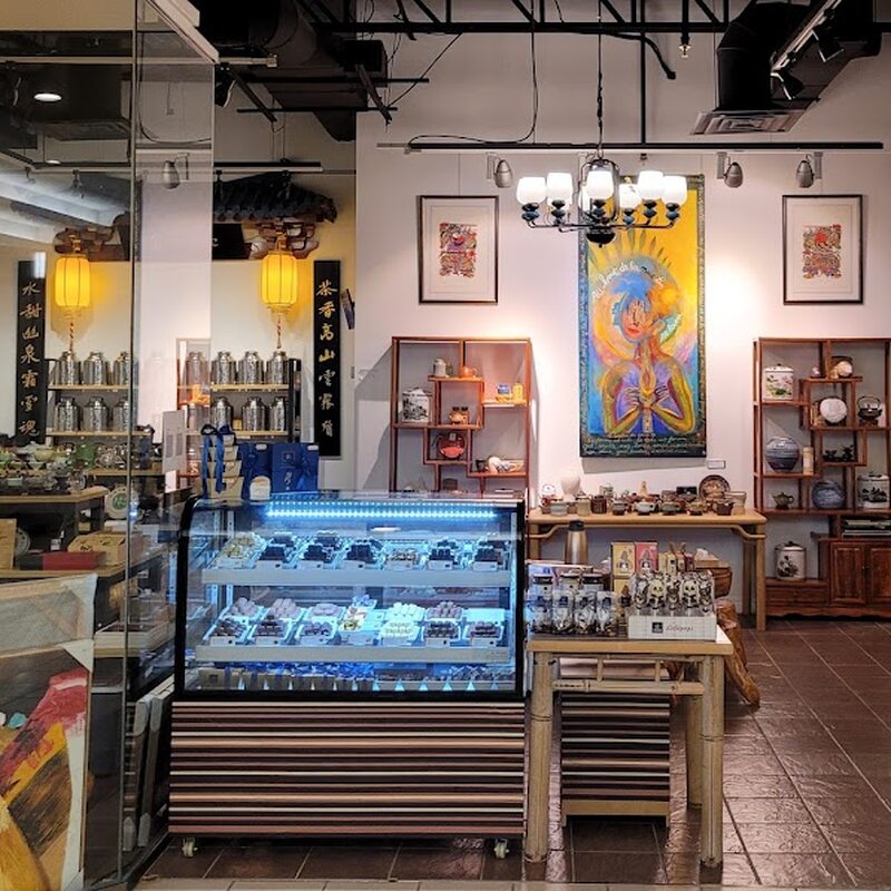 Loongese & Leonidas - Restaurants in Montreal