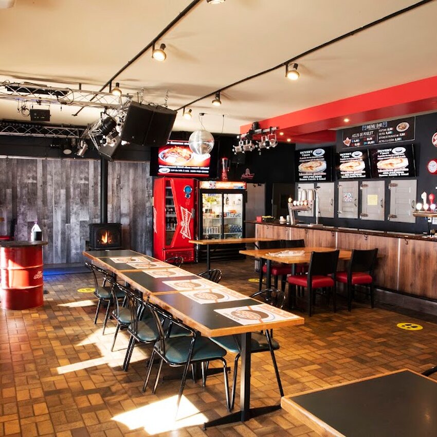 Bar Le 525 - Restaurants pr&egrave;s de: J3P0S5