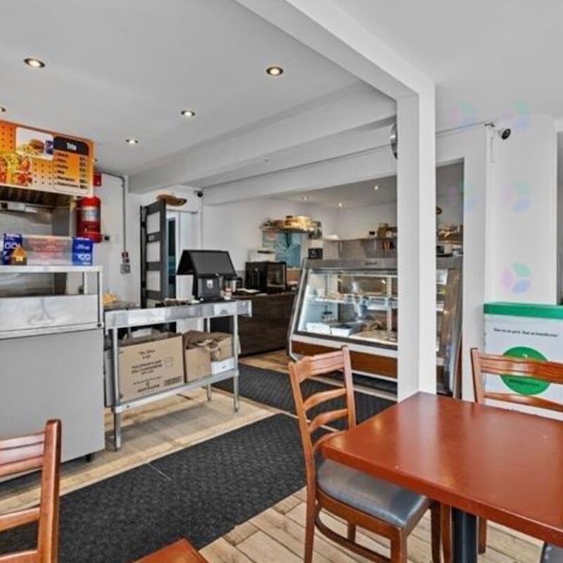 Dhaybi Goût Doré - Restaurants de Montréal