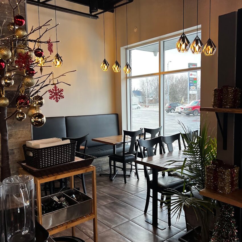 Pizza Laplaine - Restaurants P&acirc;tes &agrave; Montr&eacute;al