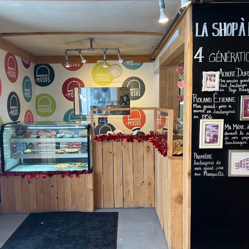 Boulangerie Artisanale La Shop &agrave; Pain - Restaurants in Montreal