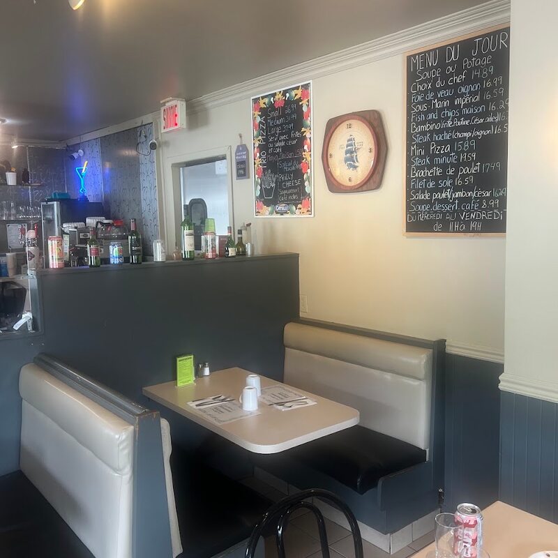 Restaurant Clarah - Middle Eastern, Breakfast Restaurants in Montreal