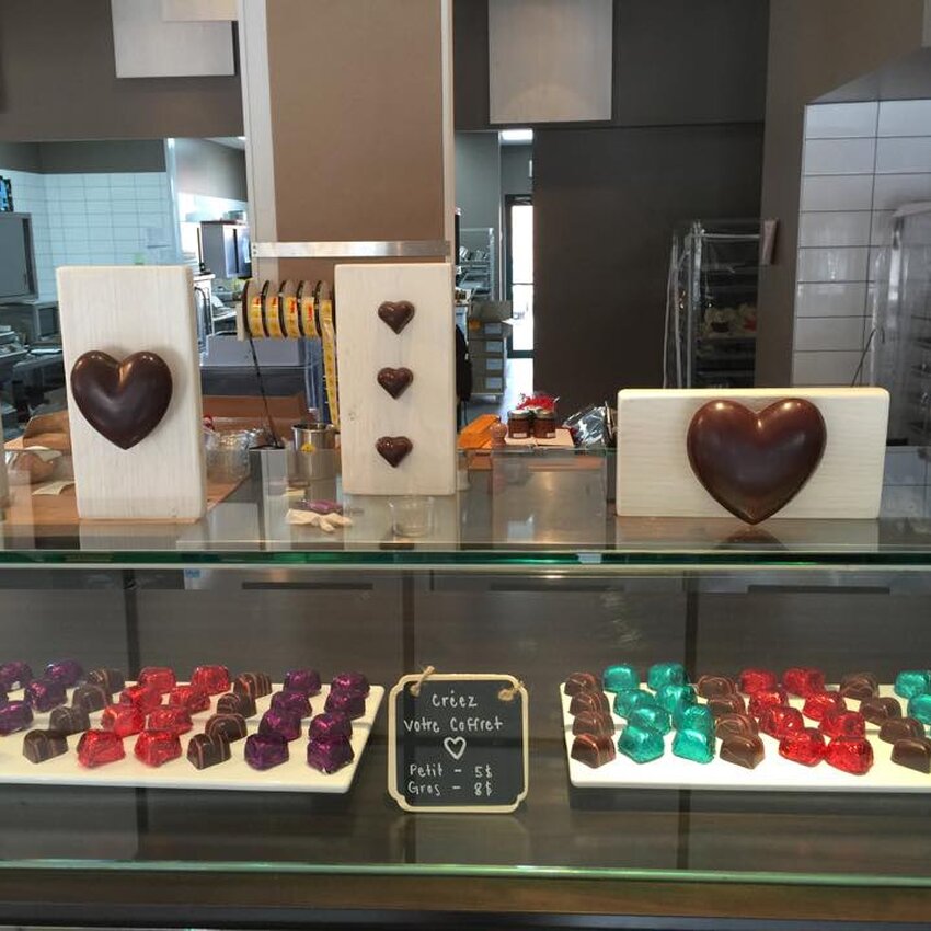 Peccadille - P&acirc;tisserie Chocolaterie Caf&eacute; - Restaurants pr&egrave;s de: J4H4E5