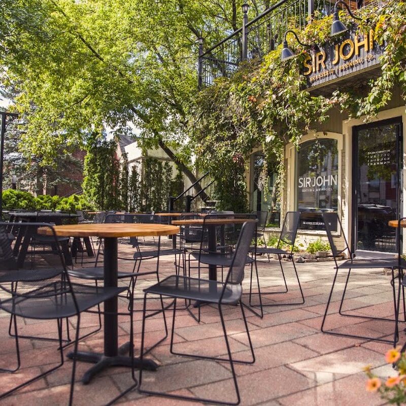 Sir John - Restaurants in Montreal