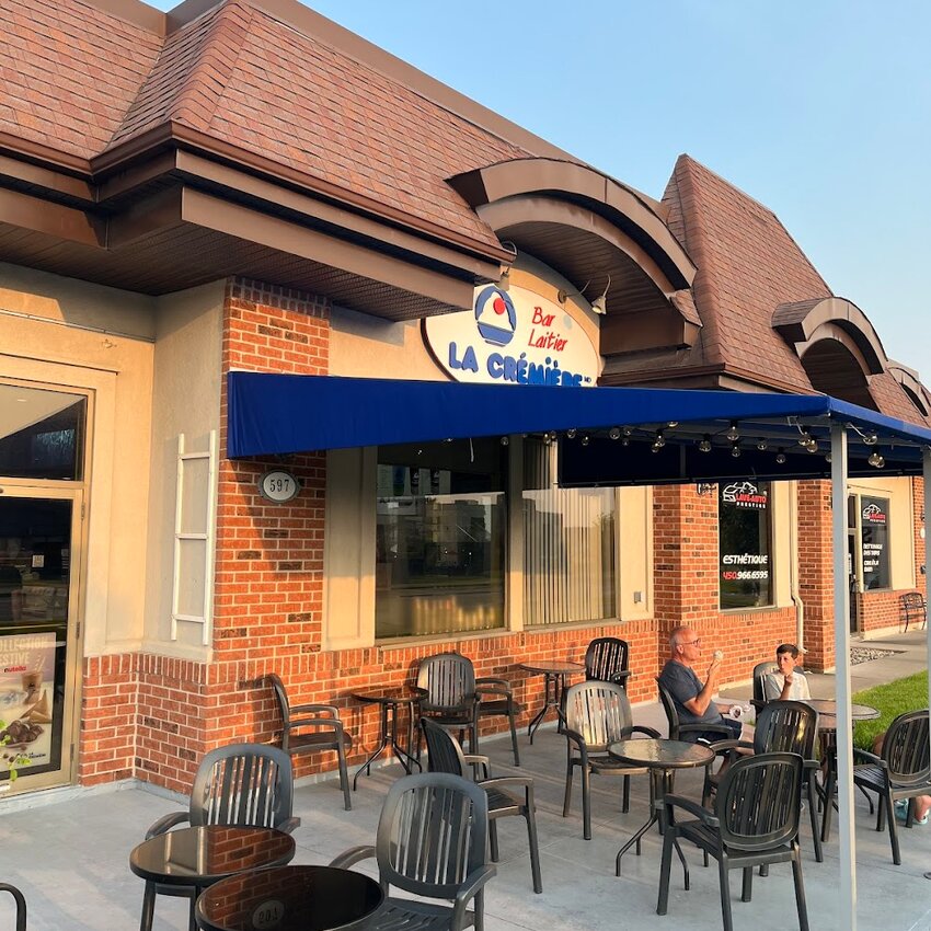 La Cr&eacute;mi&egrave;re -  Restaurants Near: J7K3B4