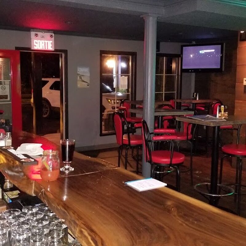 Club Des 20 - Restaurants de Montréal
