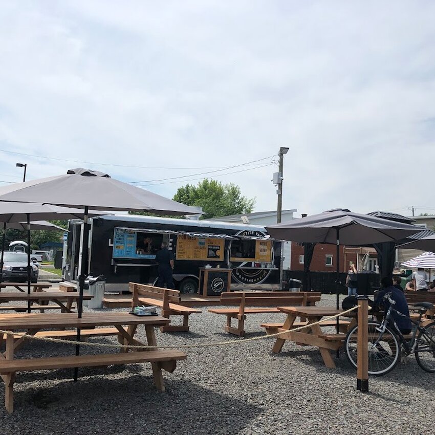 La P'tite Vache - Restaurants Livraison des Cantons-de-l'Est / Estrie