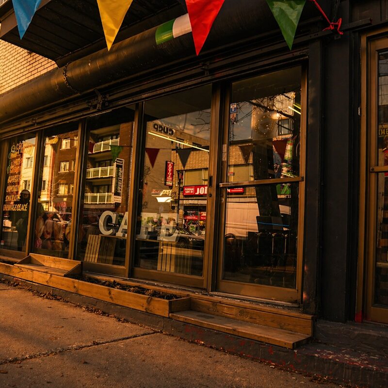 Bar Sportivo - Restaurants de Montréal