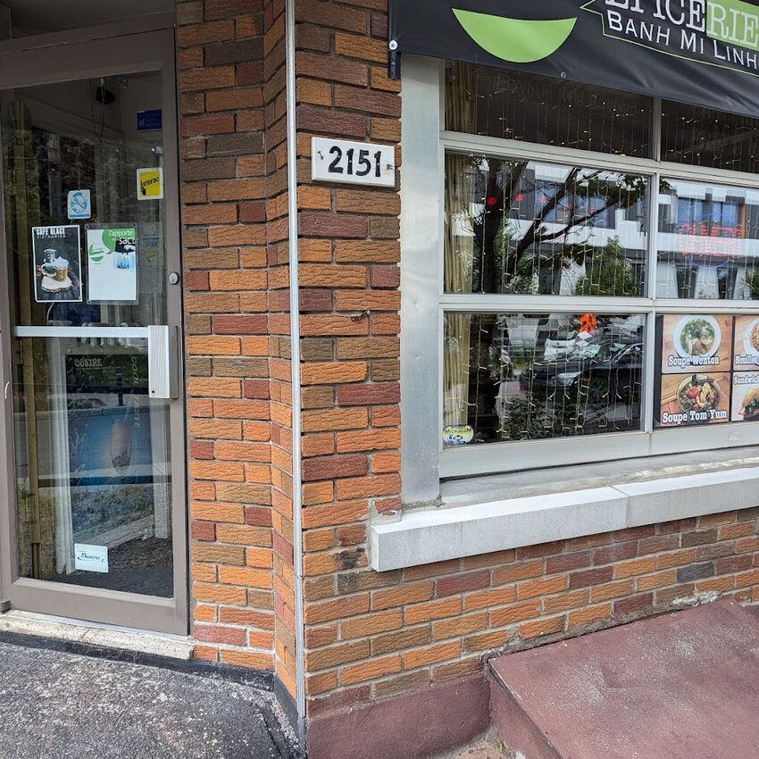 &Eacute;picerie Banh Mi Linh -  Restaurants Near: H2H1K3