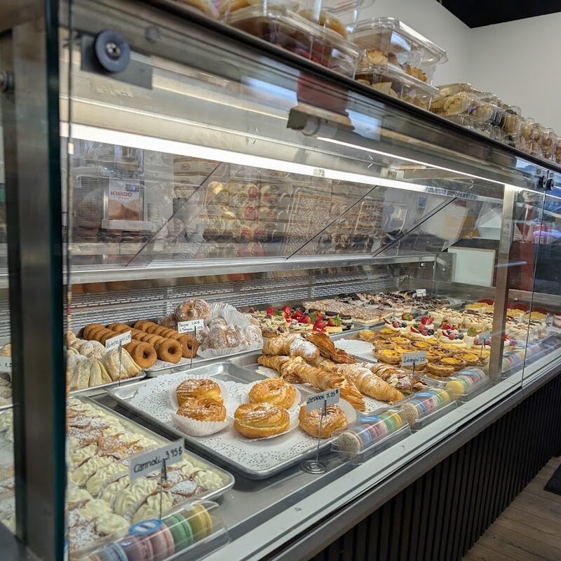 Les Delices Lafrenaie - Restaurants de Montr&eacute;al