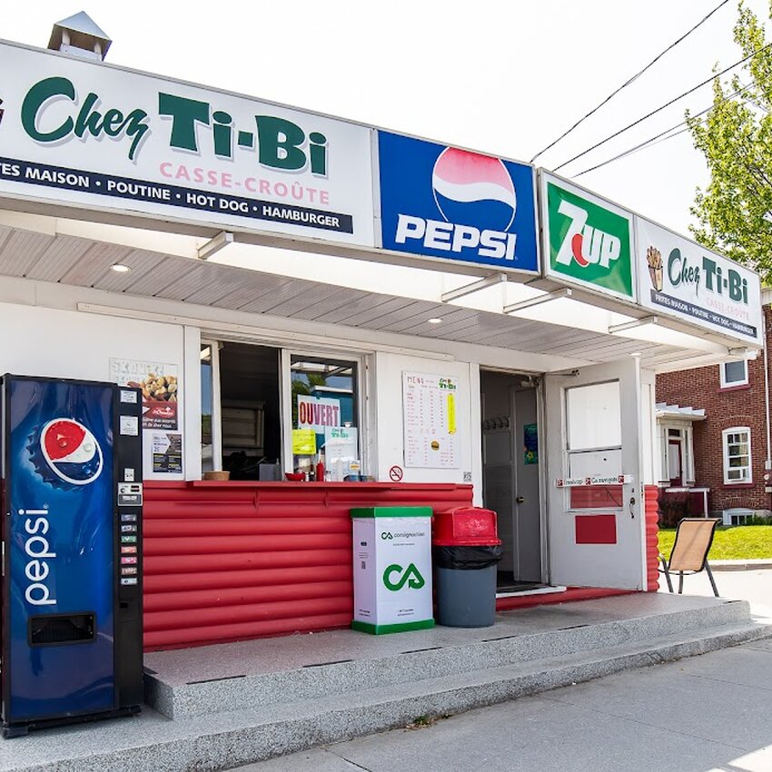 Chez Ti-Bi - Poutine, Breakfast, American Restaurants in M&eacute;gantic