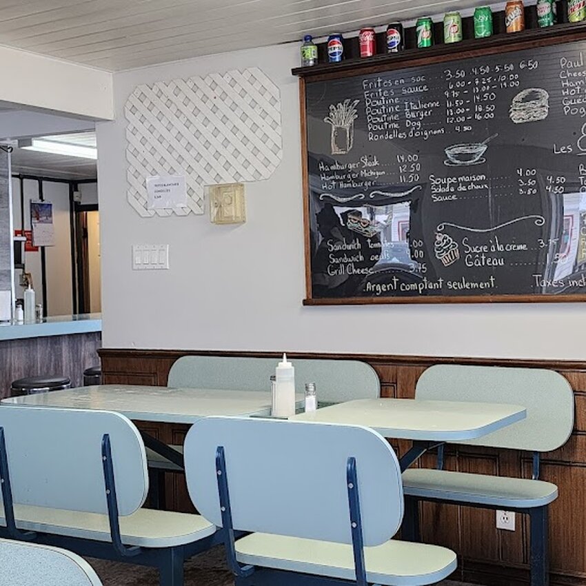 Restaurant Charles Luncheonette - Restaurants pr&egrave;s de: J1X0M4