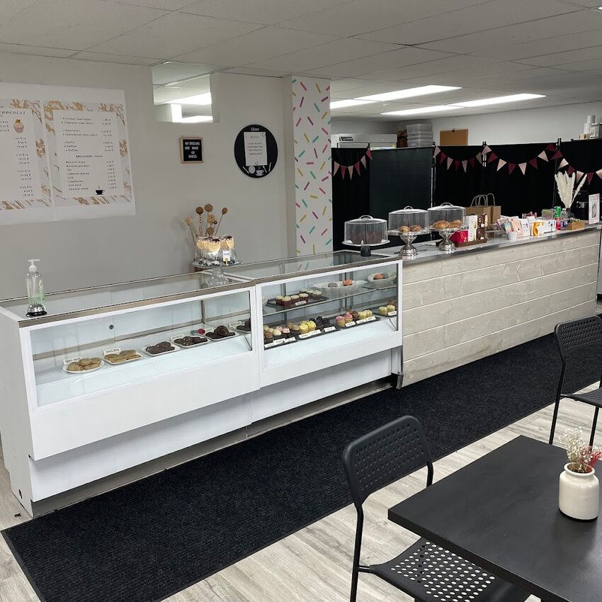 Pâtisserie Noisette & Chocolat - Pastries Restaurants in Montreal