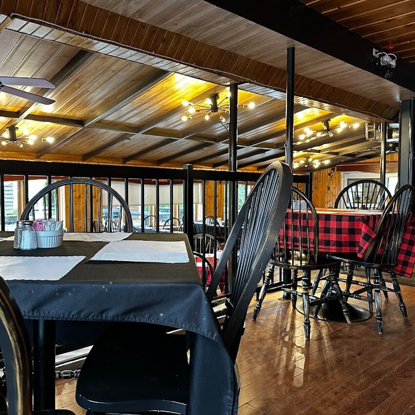 Restaurant Le Prestige - Montreal Fondue Restaurants