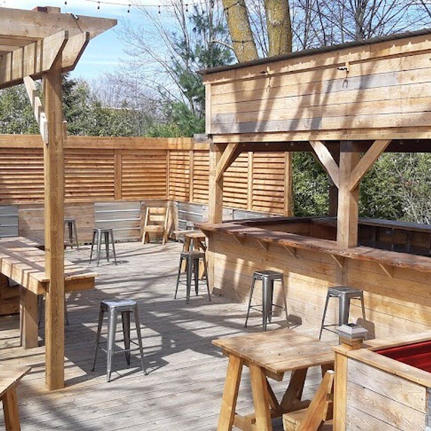 Caf&eacute; La Bezotte - Restaurants &agrave; Louiseville