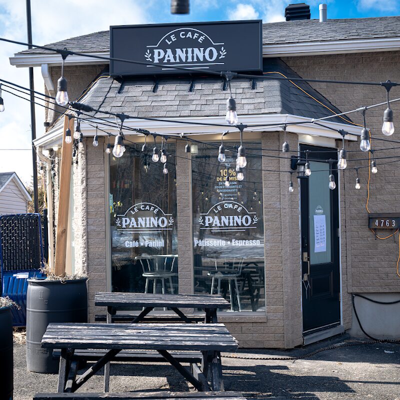 Le Caf&eacute; Panino - Restaurants pr&egrave;s de: H7R3X8