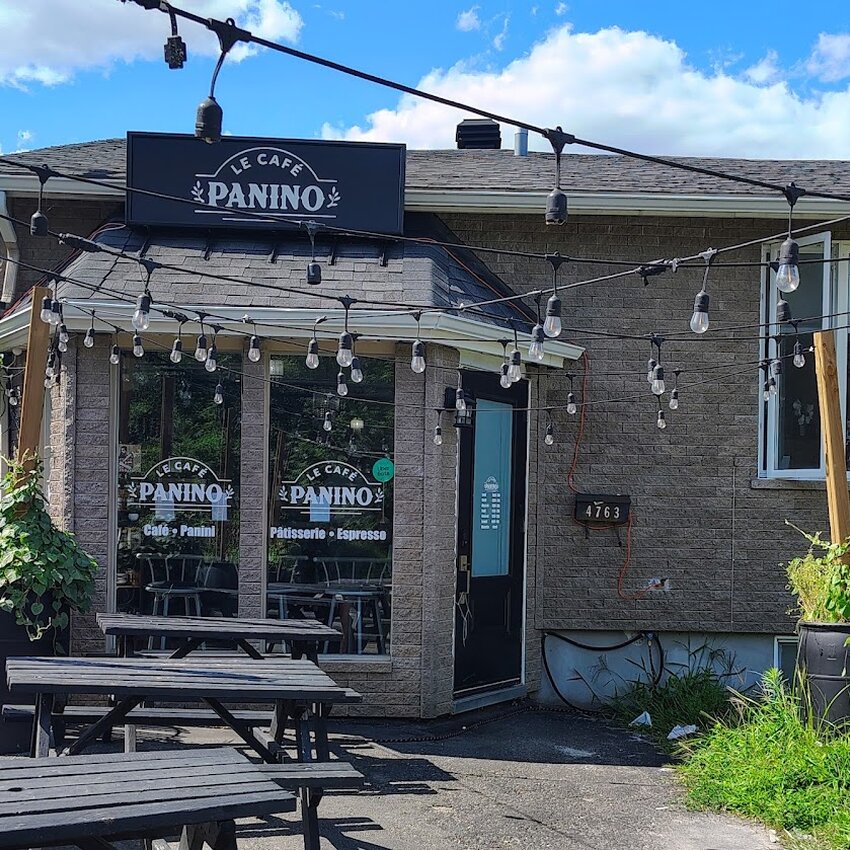 Le Caf&eacute; Panino - Restaurants pr&egrave;s de: J2P2V2