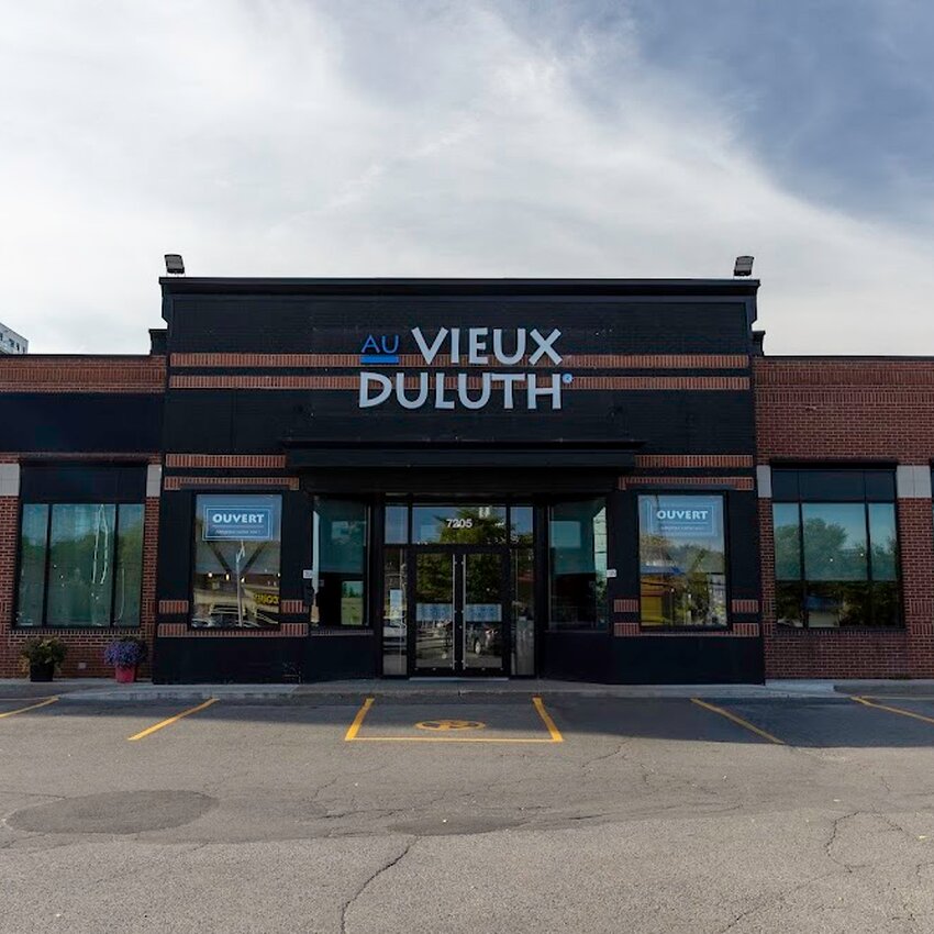 Au Vieux Duluth Restaurant