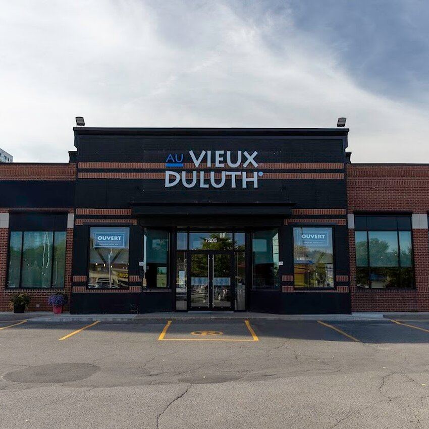 Au Vieux Duluth - Restaurants Poutines, Grillades pr&egrave;s de: H4E3H9