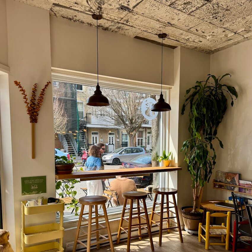 Caf&eacute; de la 3e - Restaurants Terrasses, Brunch &agrave; Montr&eacute;al