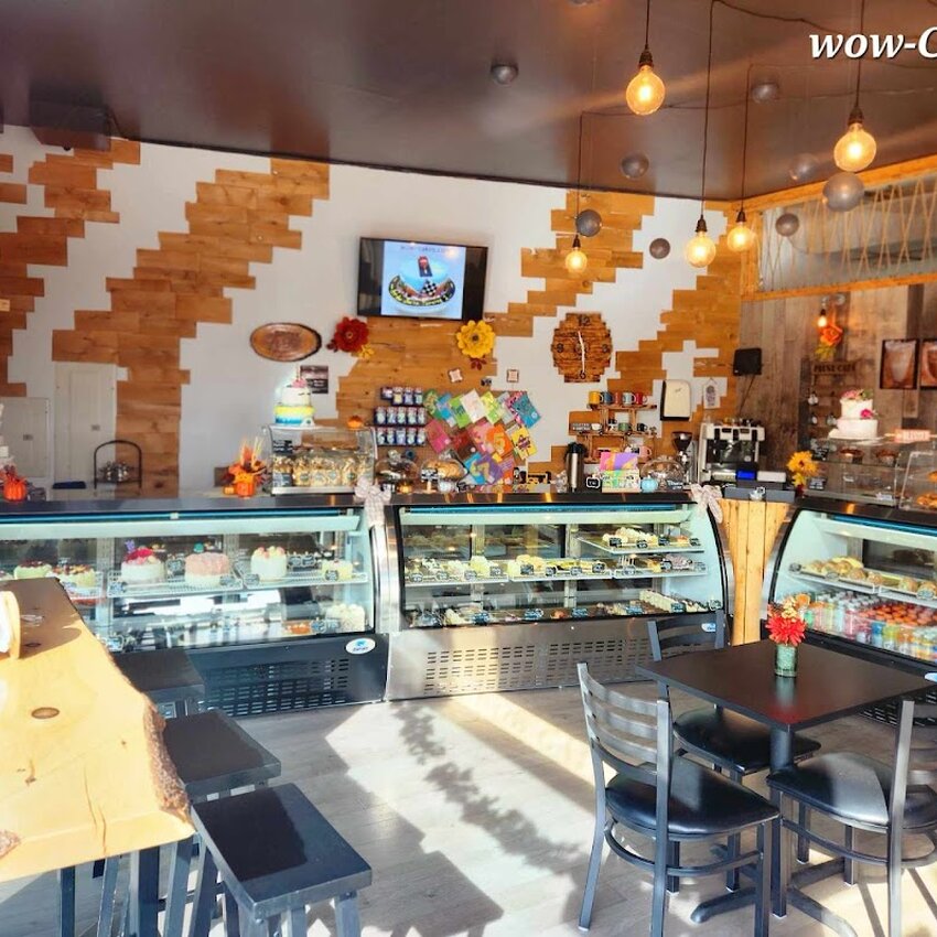 wow-Cakes -  Restaurants Near: J7W5K9