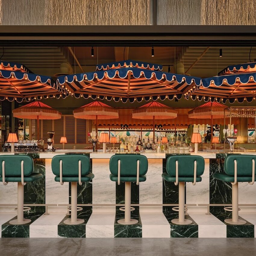 Patio Patio -  Restaurants Near: J7E3H5