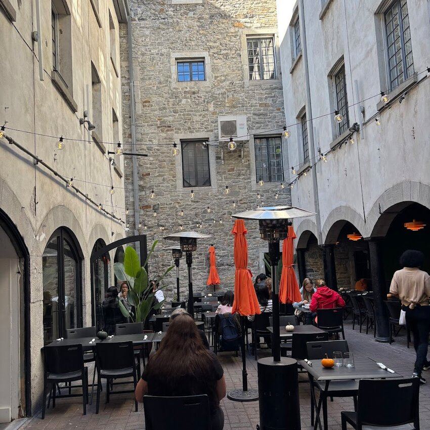 Benedetta - Caf&eacute;s Restaurants Near: H2Y2E2